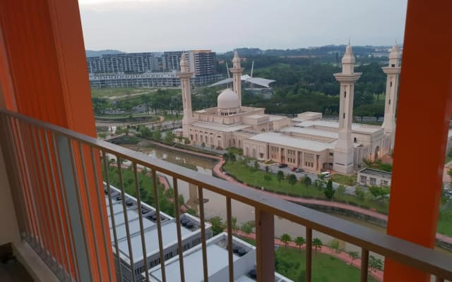 Suria Jelutong - photo 4