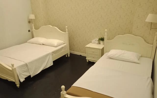 Reggae Mansion Hostel - photo 2