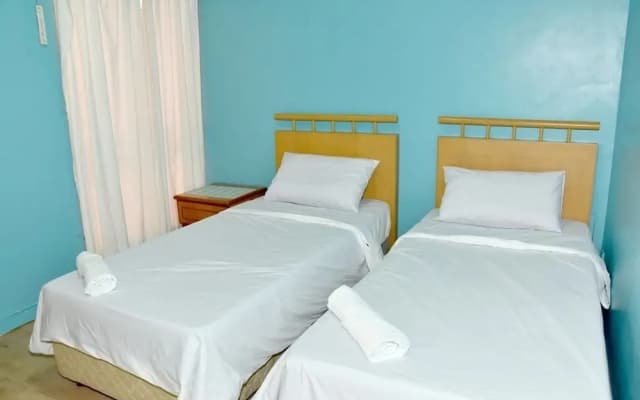 Marina Court by 80's Sabah Homestay - photo 2