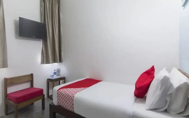 OYO 973 LHT Hotel - photo 5