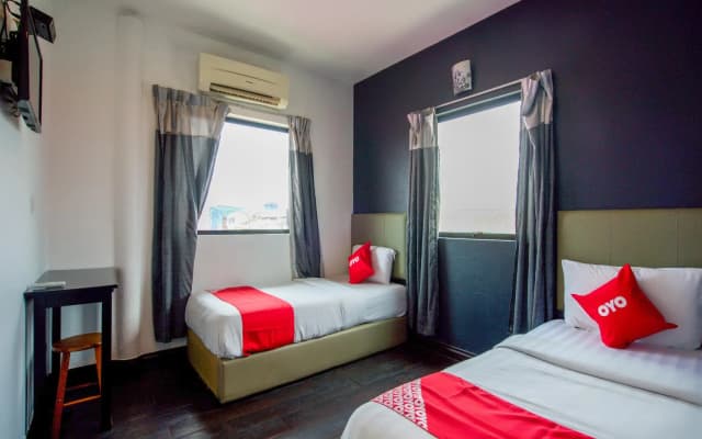 OYO 89895 Senses Budget Hotel - photo 3