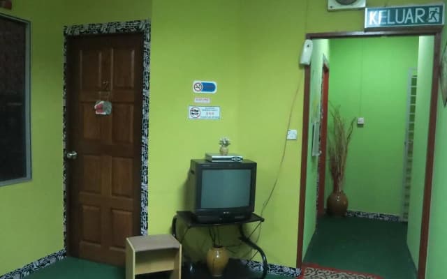 Asia Adventure Lodge Backpackers Hostel - photo 2