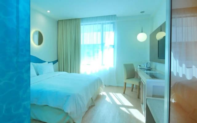 Oceania Hotel - photo 5