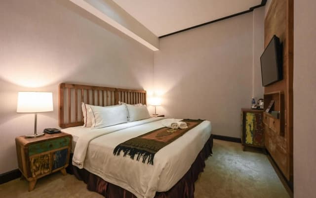 1825 Gallery Hotel - photo 3