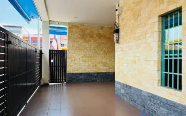 Villa in the Central Melaka for Families, Wide Balcony with Kids Pool and BBQ, COMFY HILL - photo 3