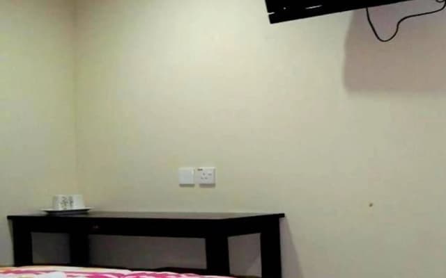 Iskandar Sinsuran Homestay - photo 3