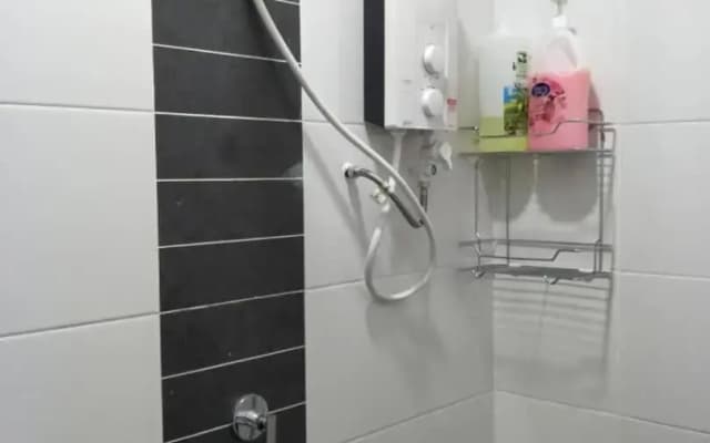 Enjoy Cozy 2 Room Condo at Mesahill Nilai (15 mins to KLIA) - photo 4