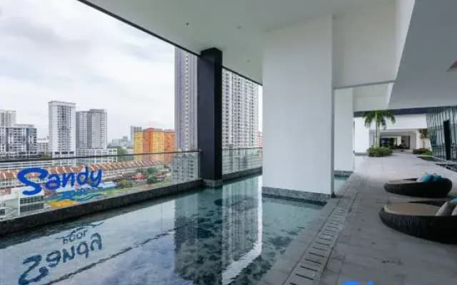 Urban Suites By Stayla - photo 4