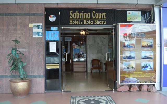 Sabrina Court Hotel - photo 5