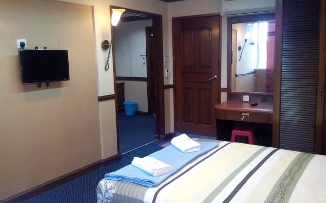 City Residence Shah Alam Hotel - photo 5