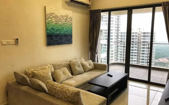High Floor @ Country Garden Danga Bay - photo 4