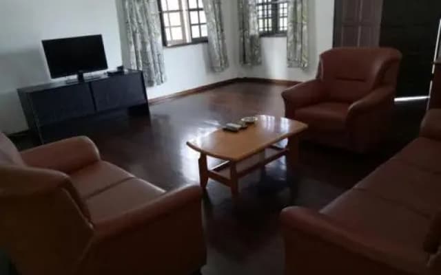 Titi Panjang Apartment Lumut Sitiawan Manjung - photo 5