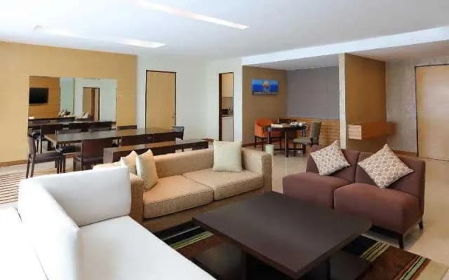 Four Points By Sheraton (Premier) - photo 3
