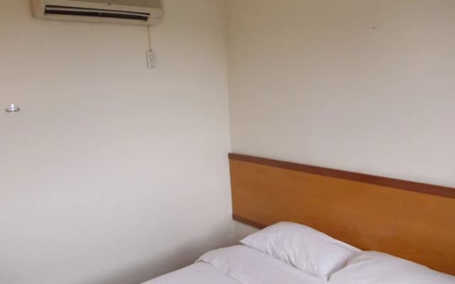 Hotel Sri Sutra - Bandar Puchong Utama - photo 5
