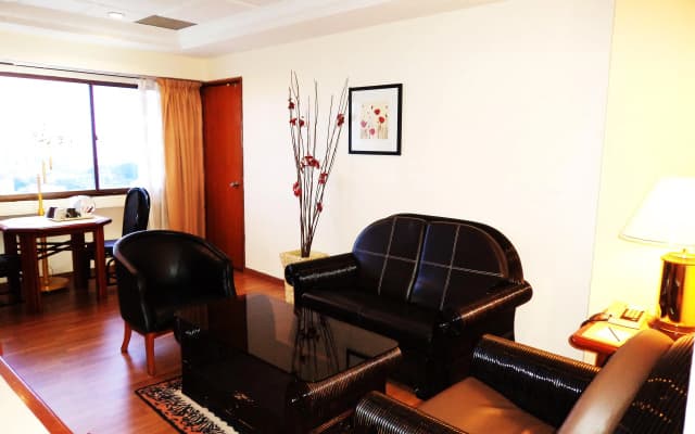 The Emperor Hotel Melaka - photo 5