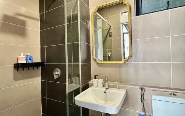 Rare D'Pristine 4 bedroom condo 13A-02A opposite Legoland - photo 2