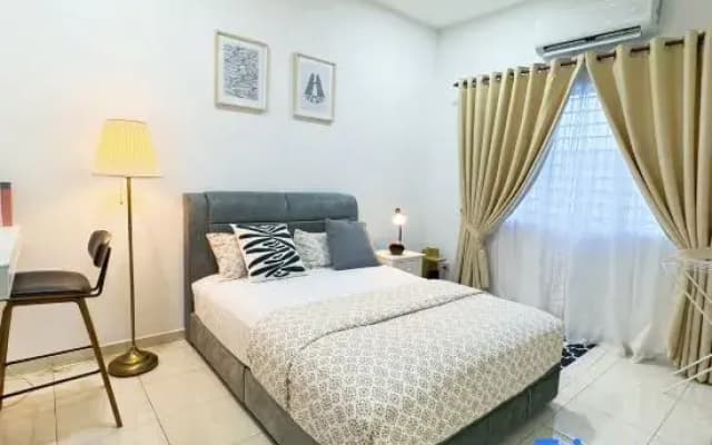 Kota Warisan Fully Air-Con 4 Bedroom Homestay - photo 5