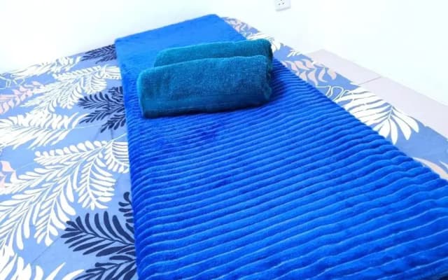 YOLO Budget CONDO Premium Facilities - photo 3
