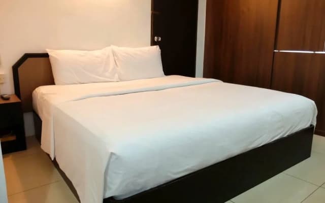 Townview Hotel Muar - photo 2