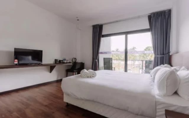 Roxy Sematan Villa & Townhouse - photo 2