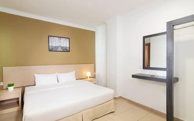Golden View Serviced Apartment - photo 5