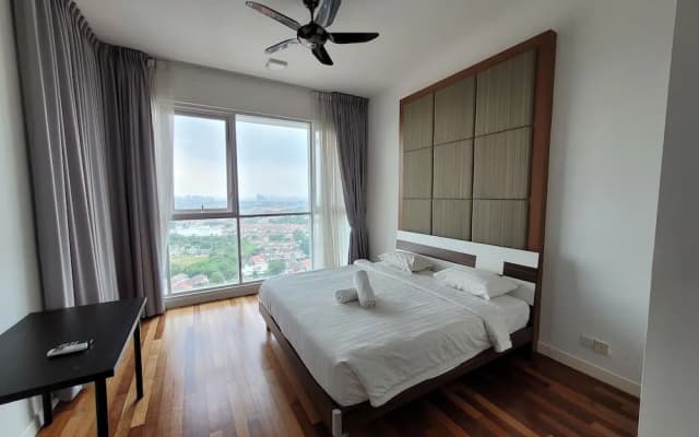 Uptown Residences by Sleepy Bear - photo 2