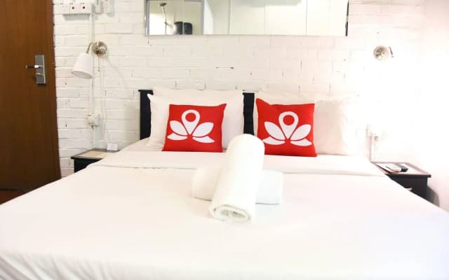 ZEN Rooms Lebuh Campbell - photo 4