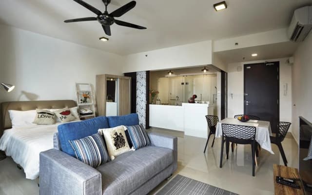 Arch Plus Studio at Trefoil Setia City - photo 4
