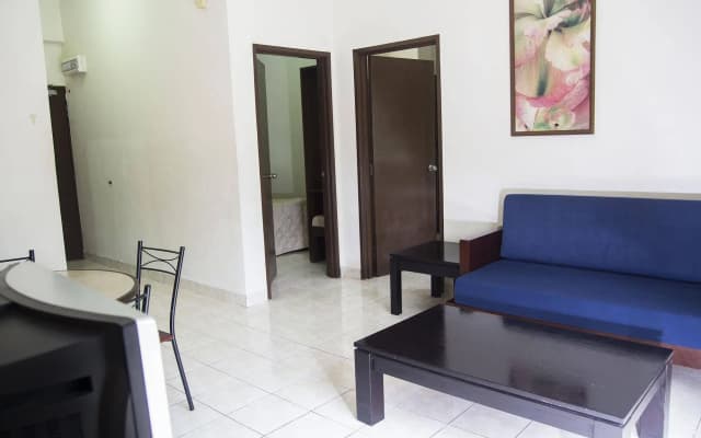 Suria Service Apartment Hotel - photo 3