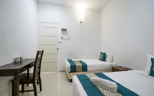 Oyo 275 Senyum Inn - photo 2