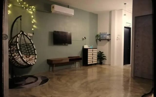 Sibu-Casamea(Shoplot)2 Bedrooms-FREE wifi & Washer - photo 5