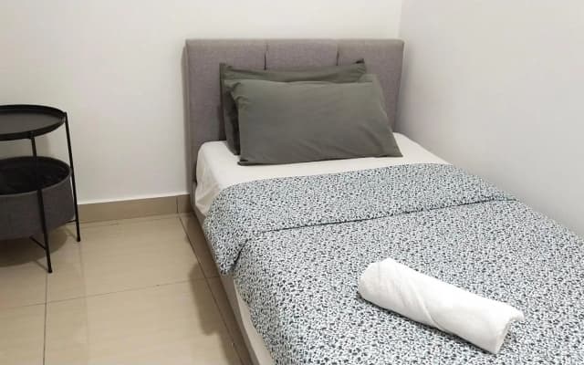8pax Mount austin Midori Green homestay - photo 5