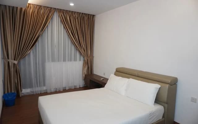 Luco Apartments Viva City Megamall - photo 4
