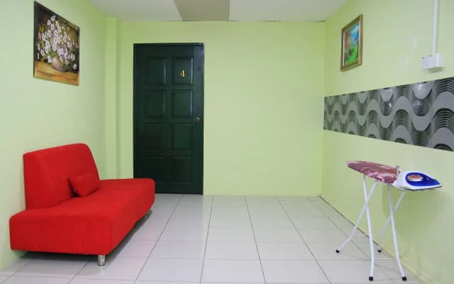 I-Pearl Hotel - photo 3