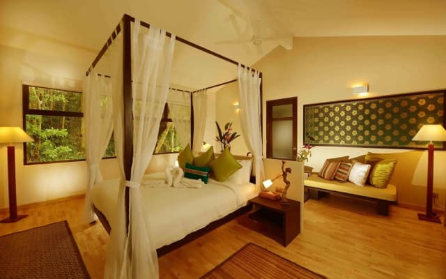 Ambong Rainforest Retreat - photo 3