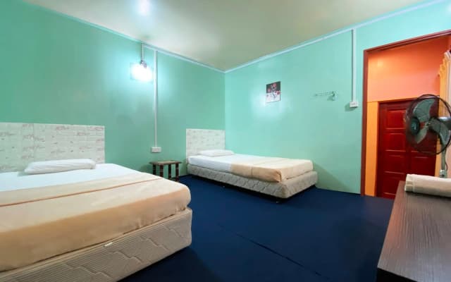 Oyo 90285 Pogimpaan Homestay - photo 4