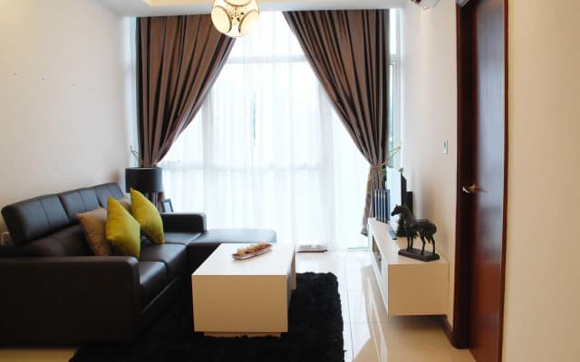 Paragon Serviced Suites @ Straits View - photo 2