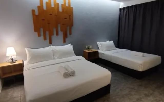 Kingston Hotel 7 @ Johor Bharu - photo 2