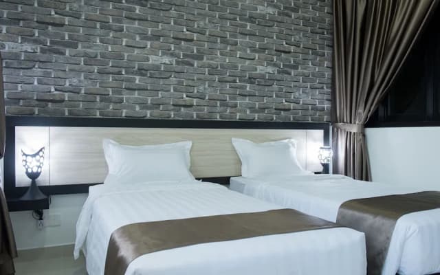 Ezzyhome Medini - photo 4