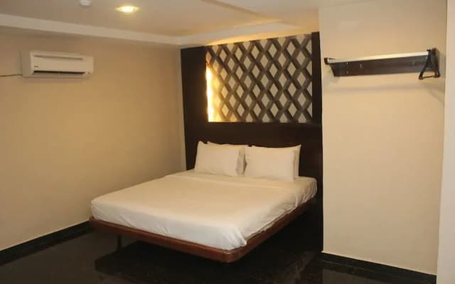 Daddy's Inn - photo 3
