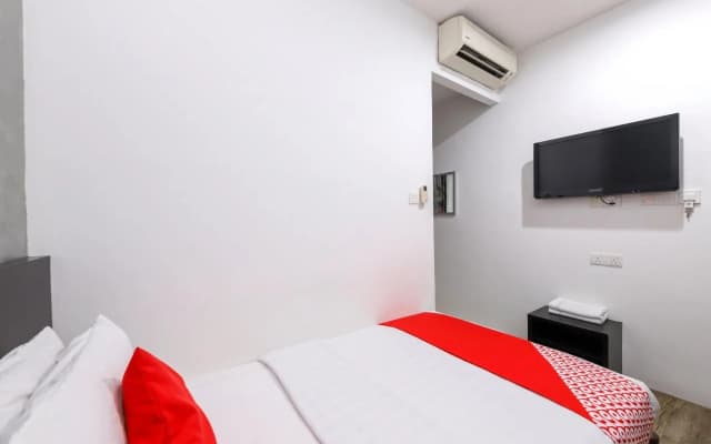 Tai Pan Hotel - photo 3