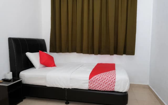 OYO 905 Hotel De'Light Villa - photo 2