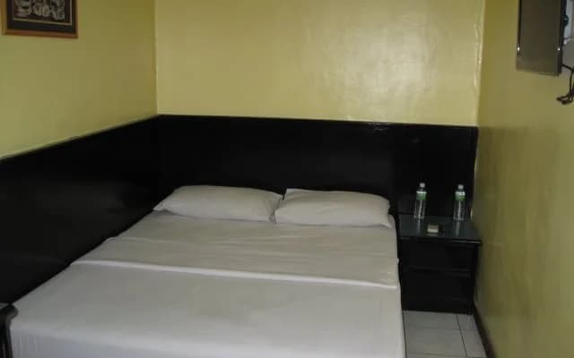Mabul Inn Semporna - photo 4
