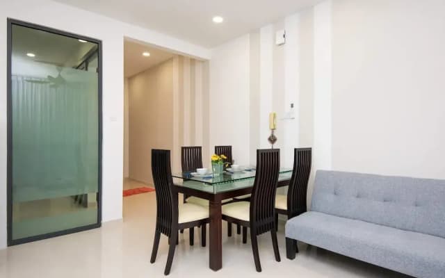Cozy 1BR Apt Near CIQ Free Parking - photo 3