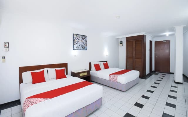 Super OYO 1018 Telang Usan Hotel Miri - photo 3