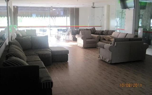 Homey Guesthouse Bintulu - photo 5