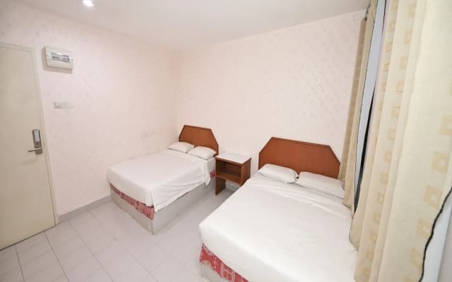 OYO 90902 Hotel Desa Murni - photo 4
