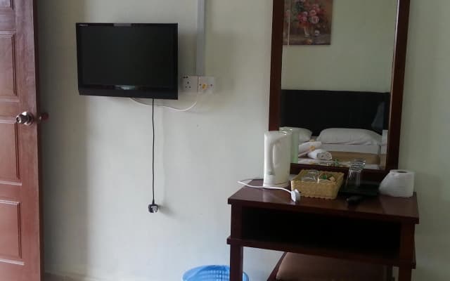 Huda Inn - photo 2