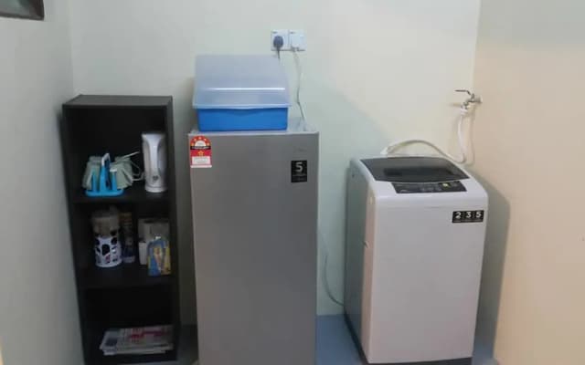 N&T Budget Homestay - photo 5
