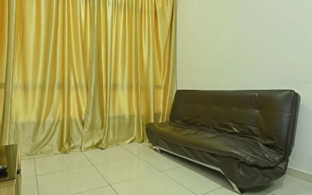 OYO Home 90401 D' Summit Residence - photo 2